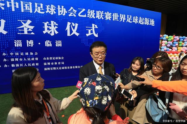 曼联官宣签下巴莱巴，约1.43亿重建中场