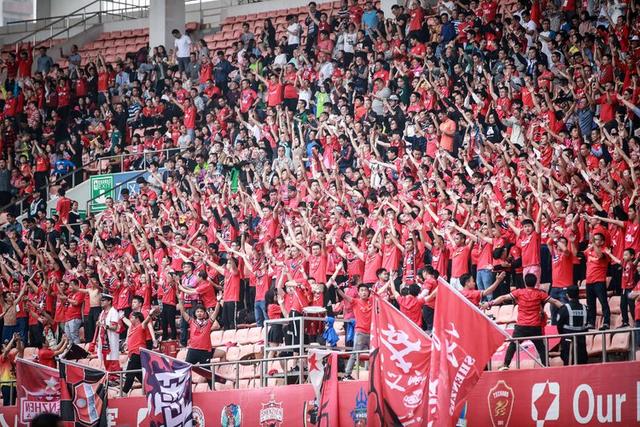 马卡：若7月31日仍无希望签阿尔瓦雷斯，巴萨将彻底放弃他